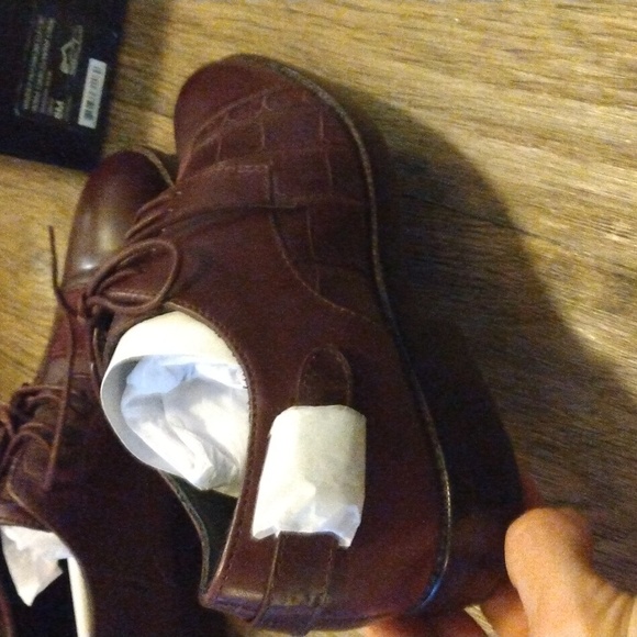 2 pairs of brand new Coach women's shoes - Picture 2 of 7